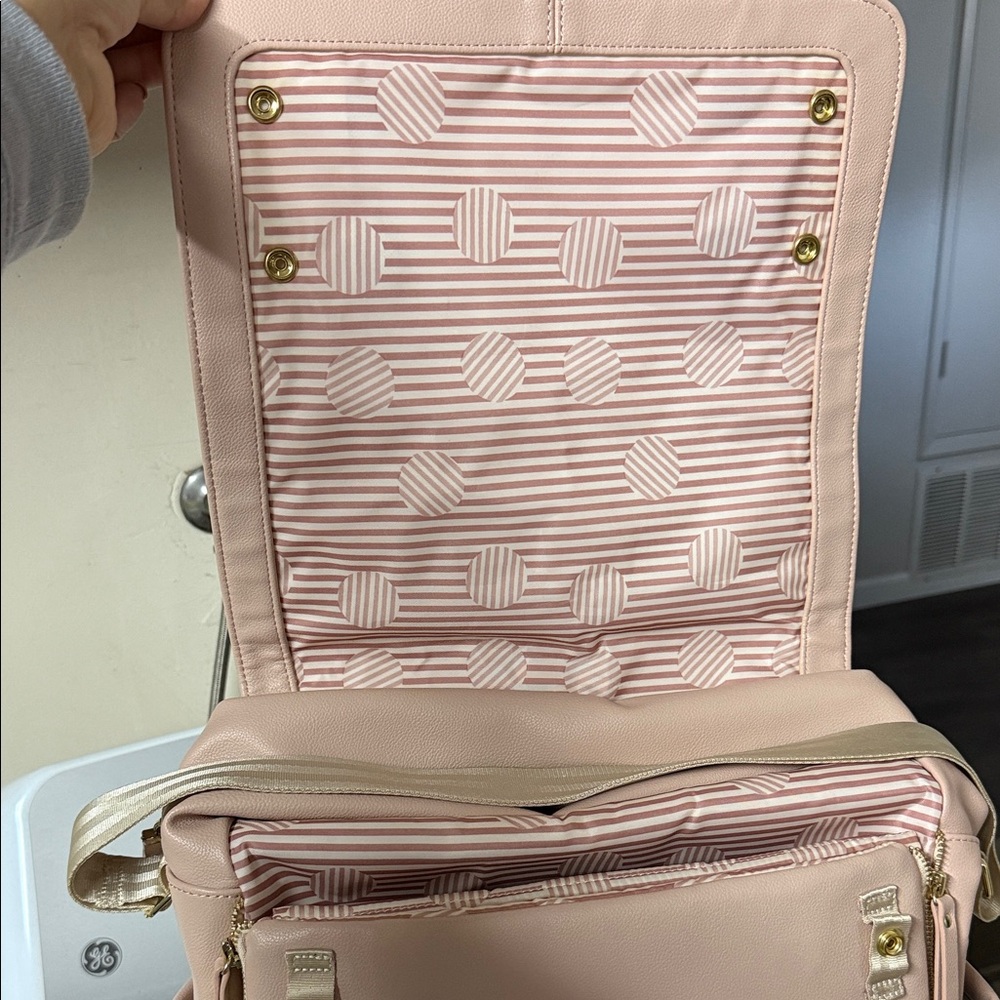 Petunia Pickle Bottom Pink and Gold Box Diaper Bag - Picture 3 of 6